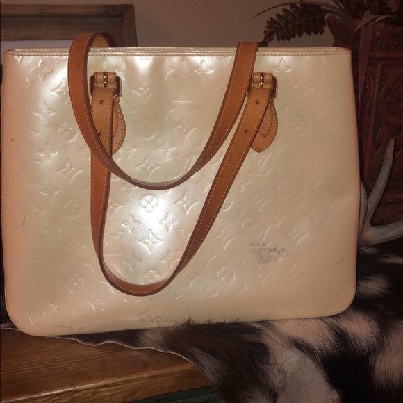 Authentic Louis Vuitton - Picture 4 of 6